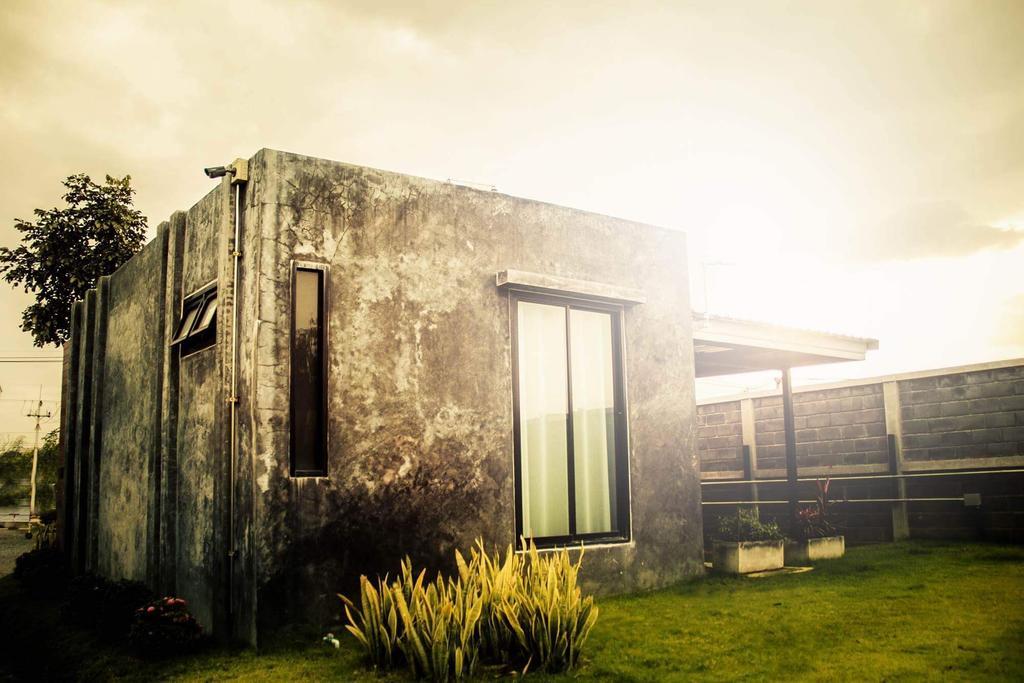 The Infinite Resort Nakhon Sawan Exterior photo